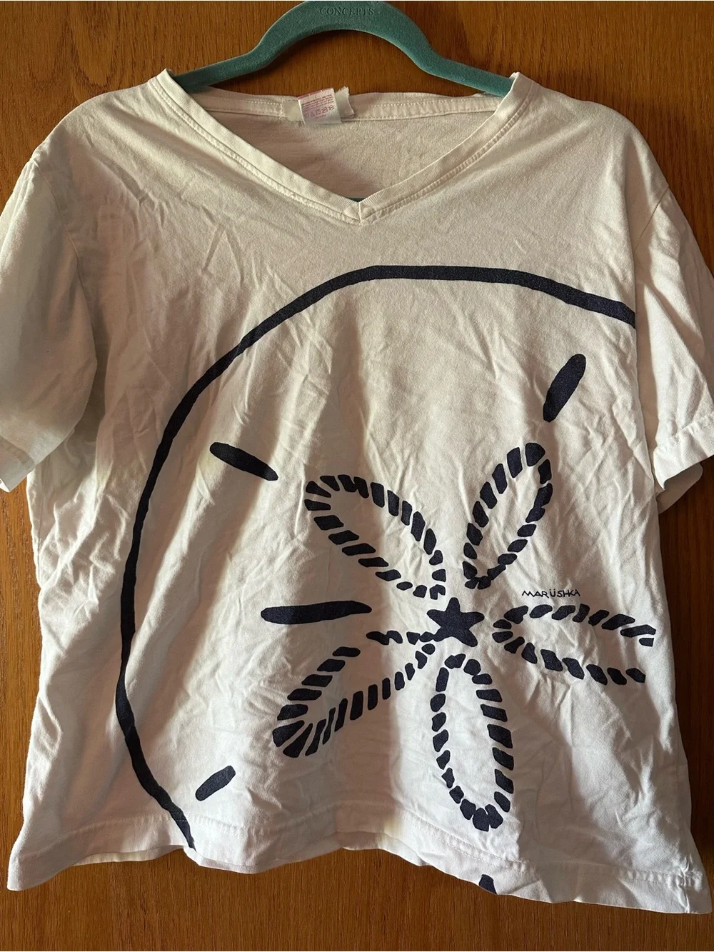 Vintage Marushka White V-Neck Tee with Sand Dollar Graphic - Picture 1 of 3
